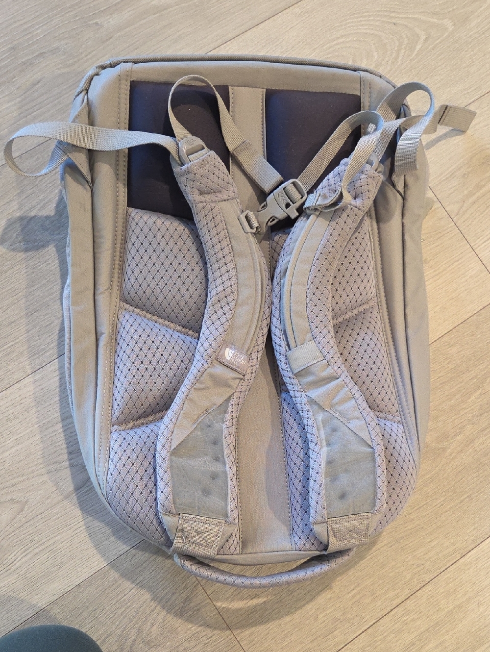 Northface Microbyte Backpack - Picture 4 of 9